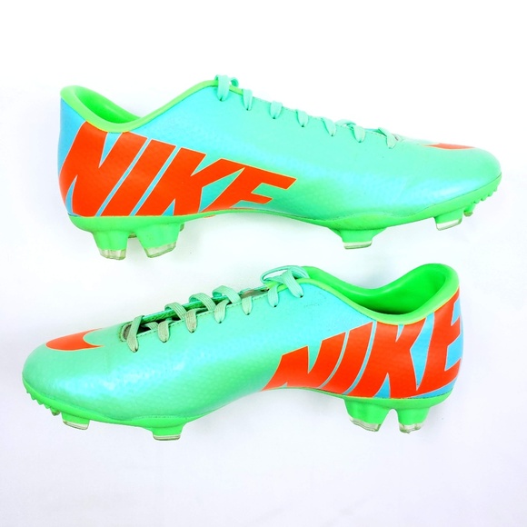 lime green nike soccer cleats